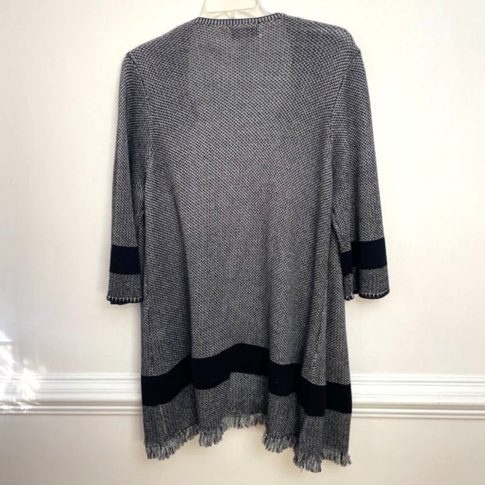 Jones Studio Cardigan Sz 1X Black & White Knit Open Front Fringe Hem - Picture 2 of 5